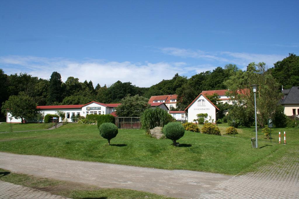 Zum Schlossgarten Ralswiek Dış mekan fotoğraf